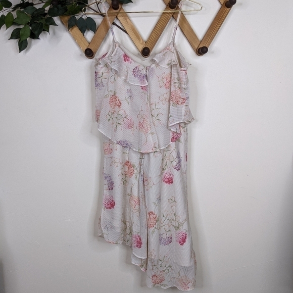 A New Day Hydrangea Floral Tiered Midi Dress - Picture 3 of 9